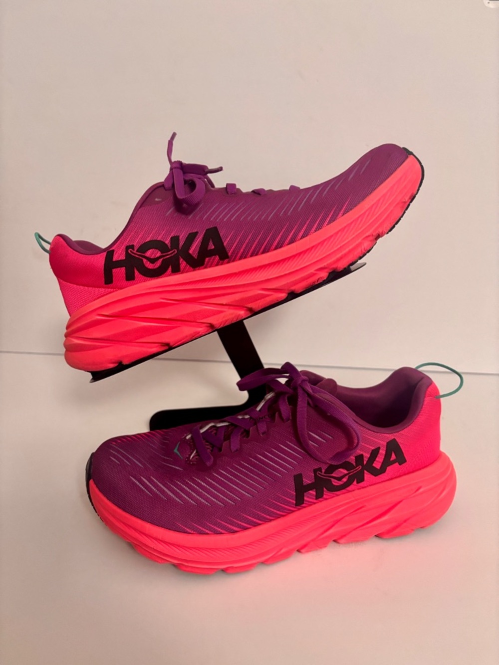Hoka One One Rincon 3 women's running shoes size 7